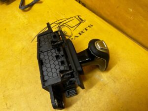 LEWAREK WYBIERAK ZMIANY BIEGÓW AUTOMAT AUDI A8 D4