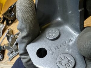 KOMPLET ZAWIASY DRZWI TYŁ PRAWY FORD KUGA MK3 MAGNETIC GREY METALLIC