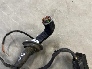 WIĄZKA INSTALACJA KOMORY SILNIKA PASA PRZEDNIEGO AUDI A8 D4