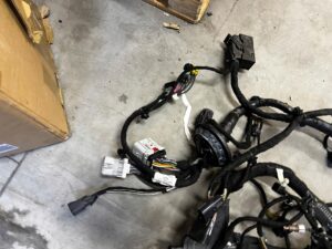 OKABLOWANIE WIĄZKA INSTALACJA SILNIKA FORD BRONCO 2.7 V6 ECOBOOST 21-
