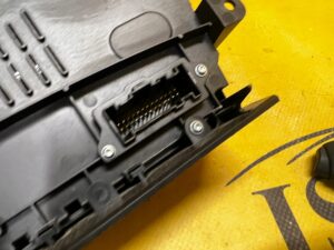 PANEL PRZEŁĄCZNIK KLIMATYZACJI NAWIEWU RADIA SONY FORD MONDEO MK5