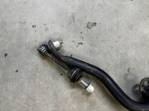 STABILIZATOR PRZÓD PRZEDNI FORD BRONCO 21-